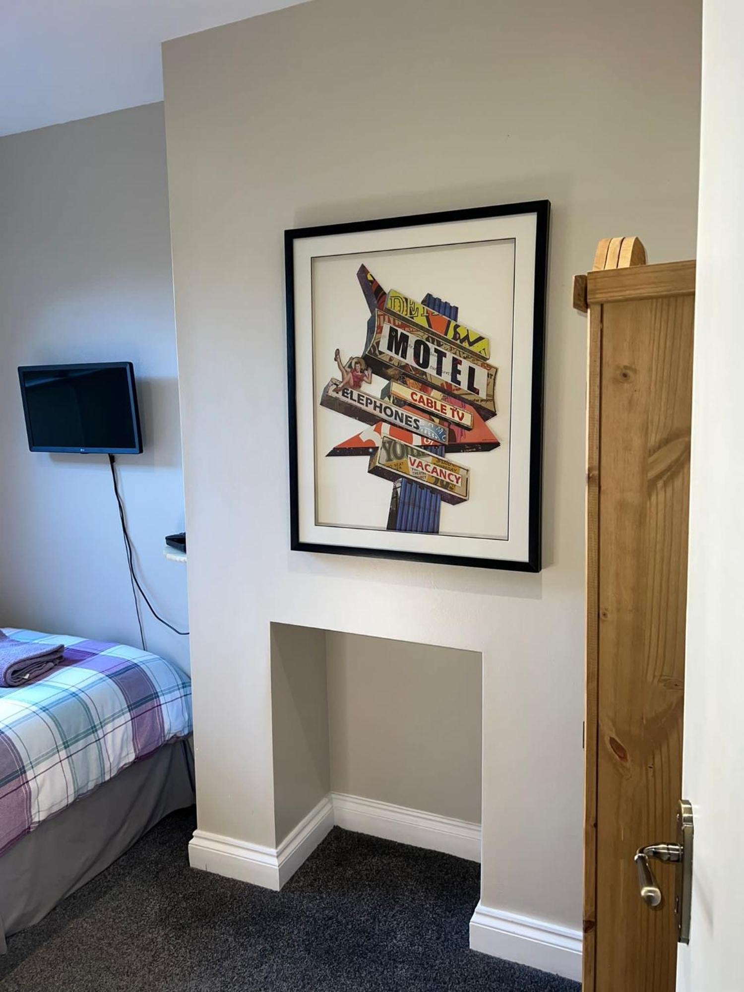 Bed For The Night, Close To Beach, Shops , Train St Leonards-on-Sea Exteriör bild